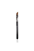 Nascita Professional Angled Contour Brush 307 - High-Quality Makeup Brush for Precise Contouring and Flawless Finish