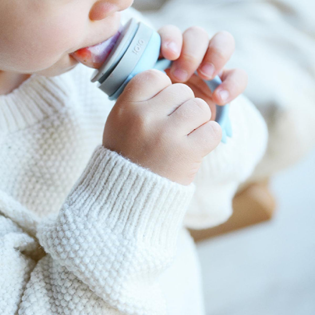 OiOi Baby Silicone Food Feeder - Safe Feeding & Teething Relief for Infants