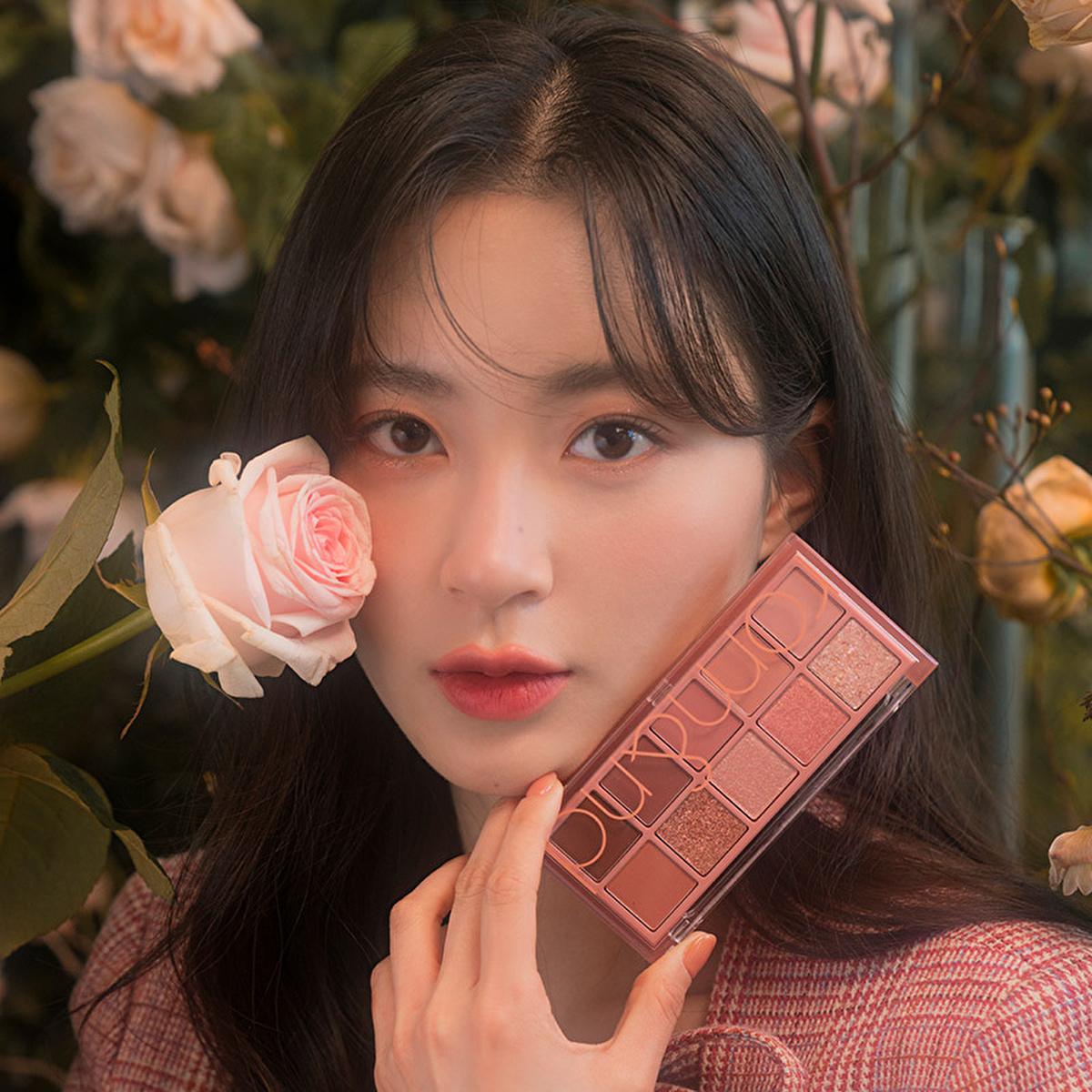 rom&nd Better Than Palette: Rosebud Garden Eyeshadow Palette - Korean Makeup, Matte & Shimmer, Long-Lasting Color
